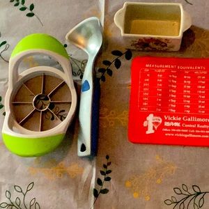 Kitchen items 4 in total